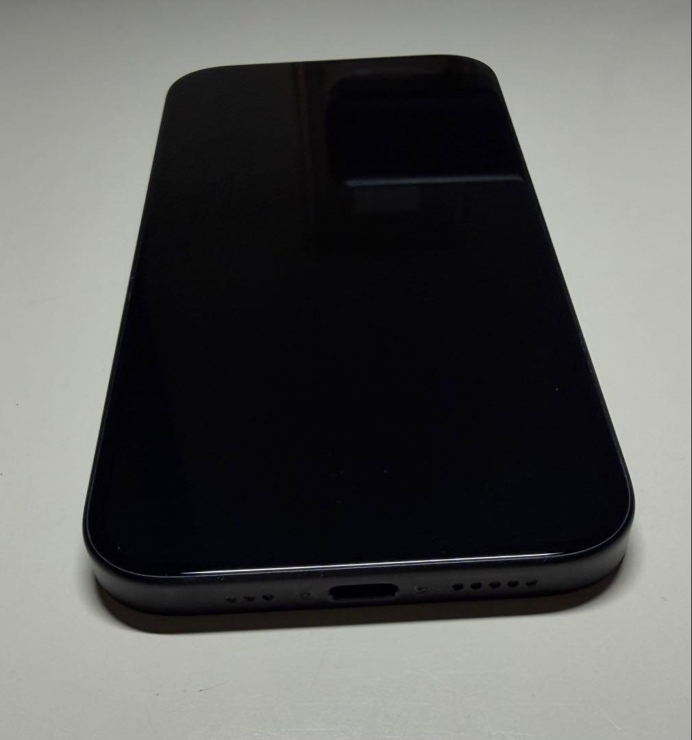 iPhone15 本体　128GB ブラック　バッテリー86% 箱付き