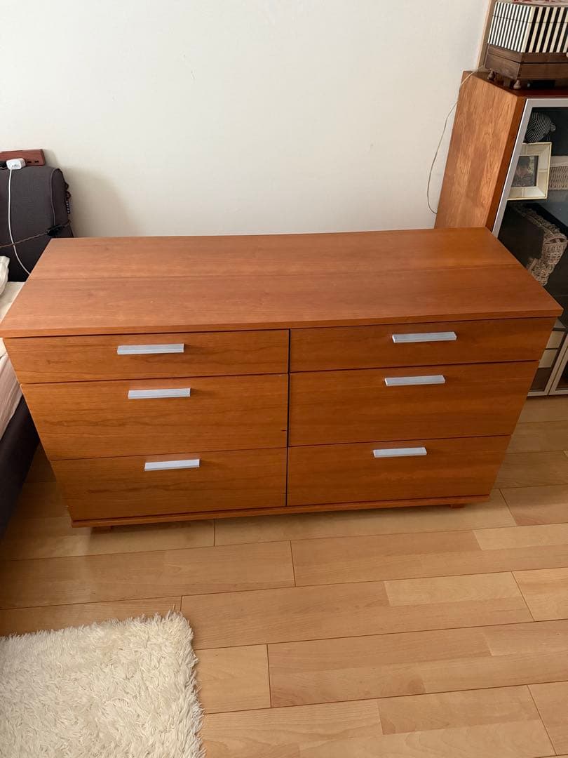 アクタス　チェスト　チェリー