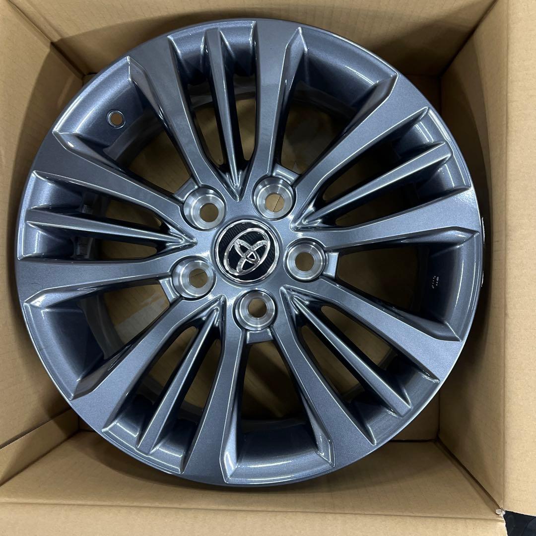 VOXY純正ホイール