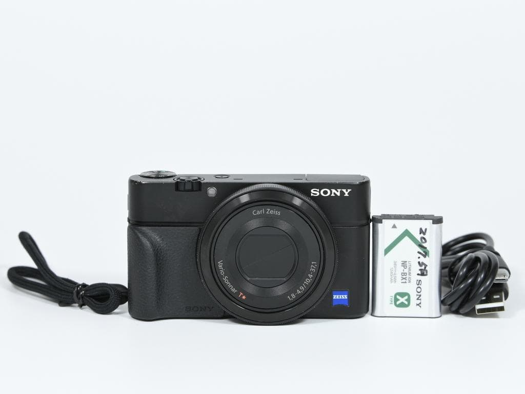 ソニー　SONY Cyber-Shot DSC-RX100 《純正グリップ付》