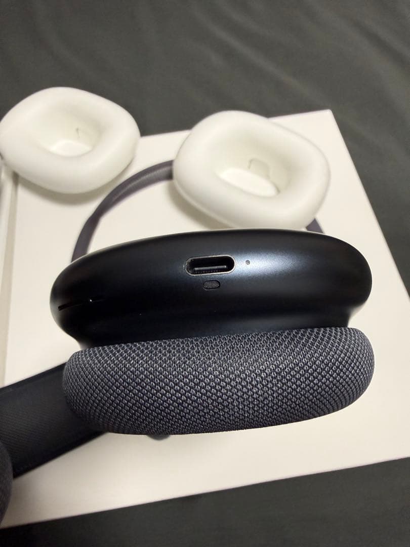 【美品】Apple Airpods Max USB C ミッドナイト未使用に近い