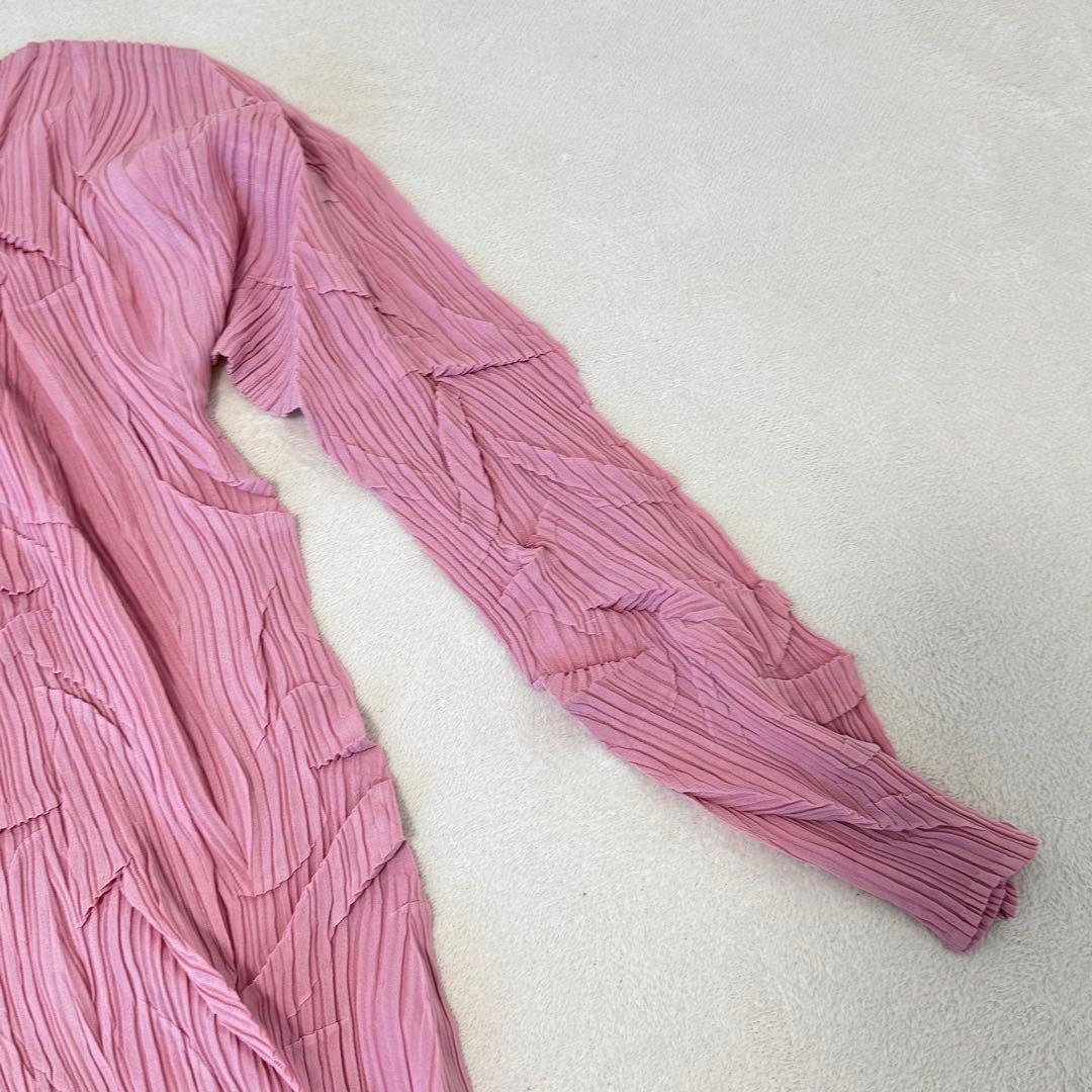 極美品✨ISSEY MIYAKE プリーツ　立体　変形　ピンク　長袖　トップス