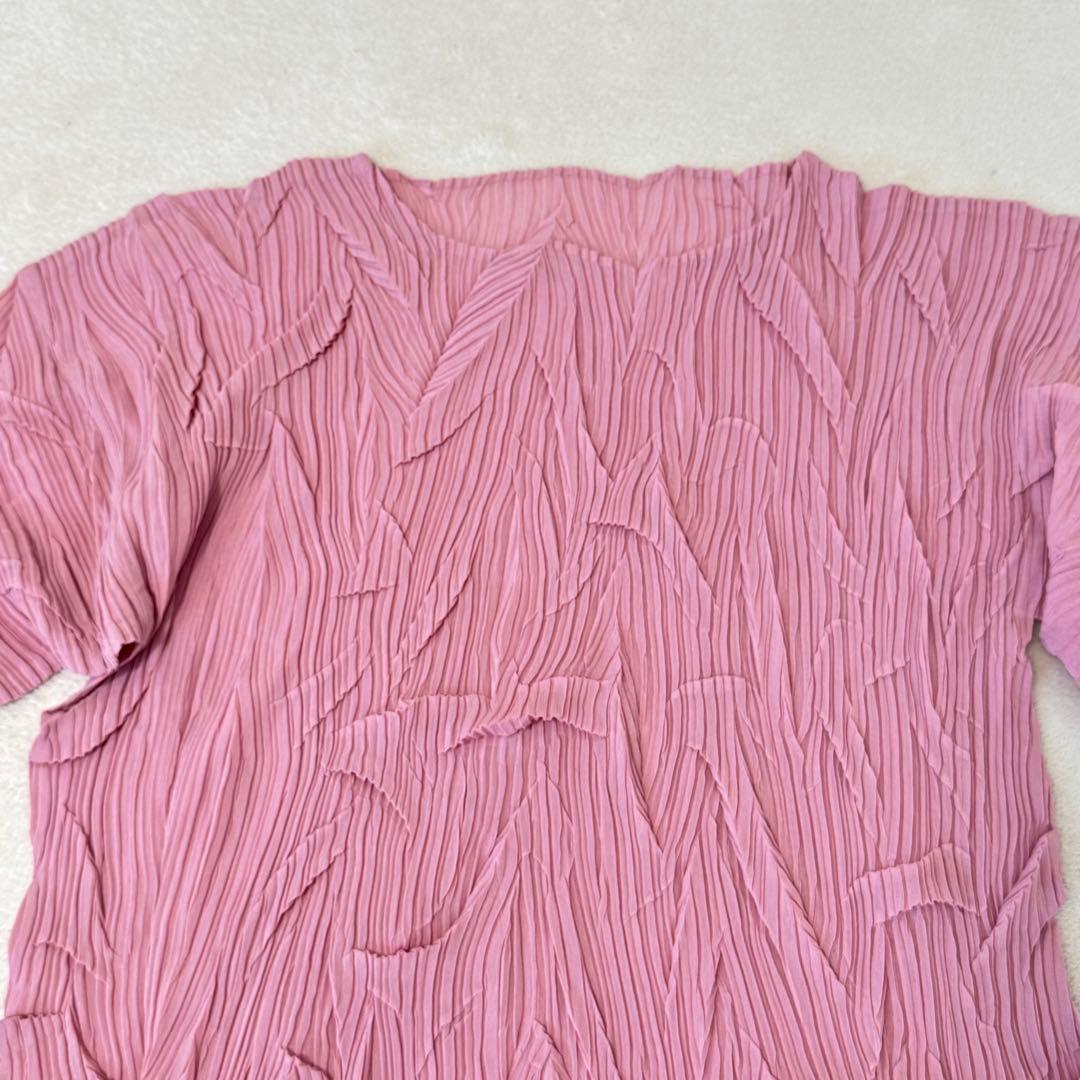 極美品✨ISSEY MIYAKE プリーツ　立体　変形　ピンク　長袖　トップス