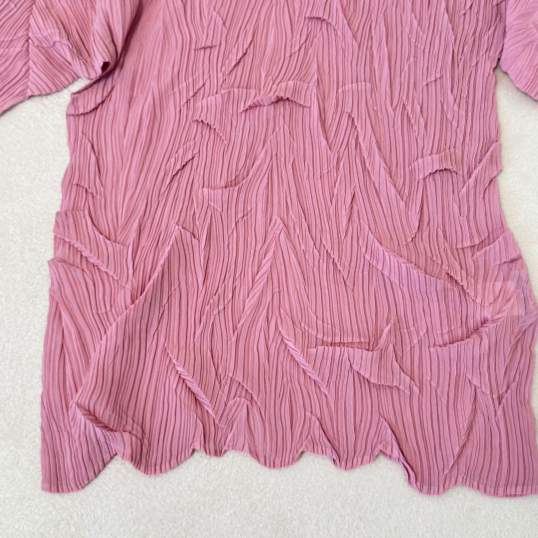 極美品✨ISSEY MIYAKE プリーツ　立体　変形　ピンク　長袖　トップス