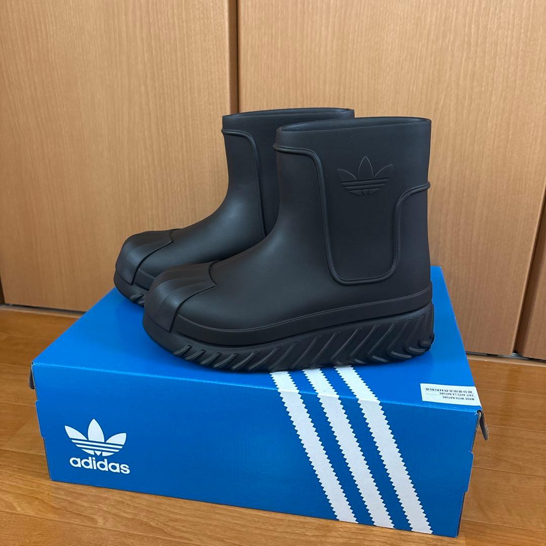 adidas アディダスオリジナルス　アディフォーム SST ブーツ ブラック