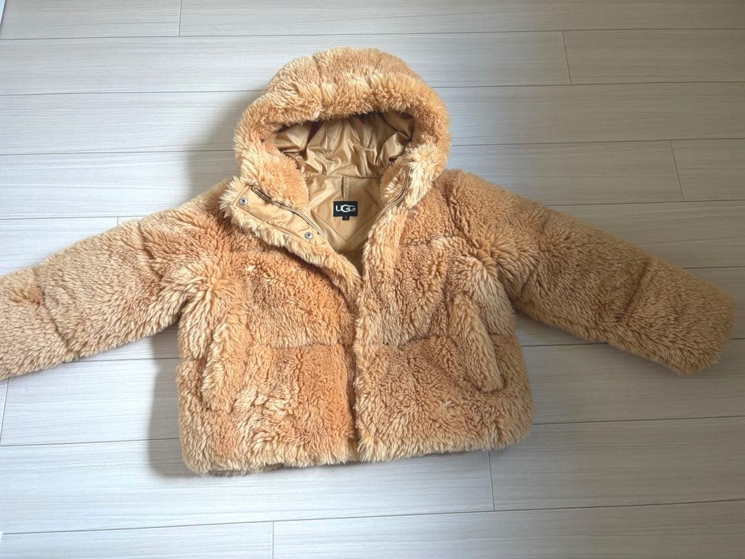 UGG ベージュファーコート ダウン