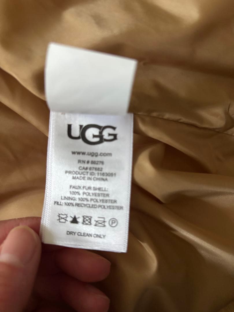 UGG ベージュファーコート ダウン