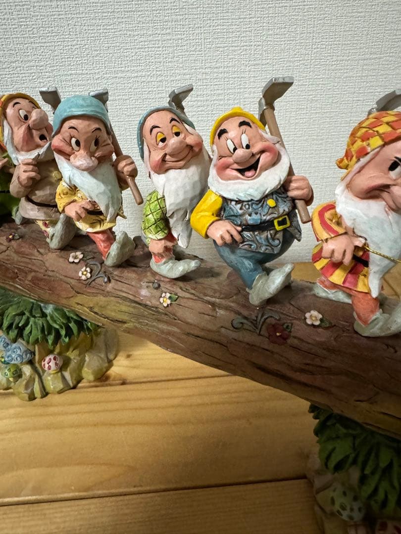 白雪姫　七人の小人　ディズニー　トラディションズ