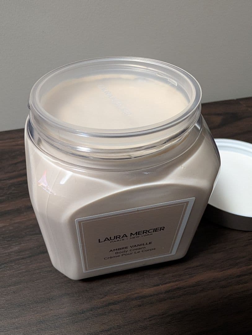 LAURA MERCIER ホイップボディクリーム アンバーバニラ 340g