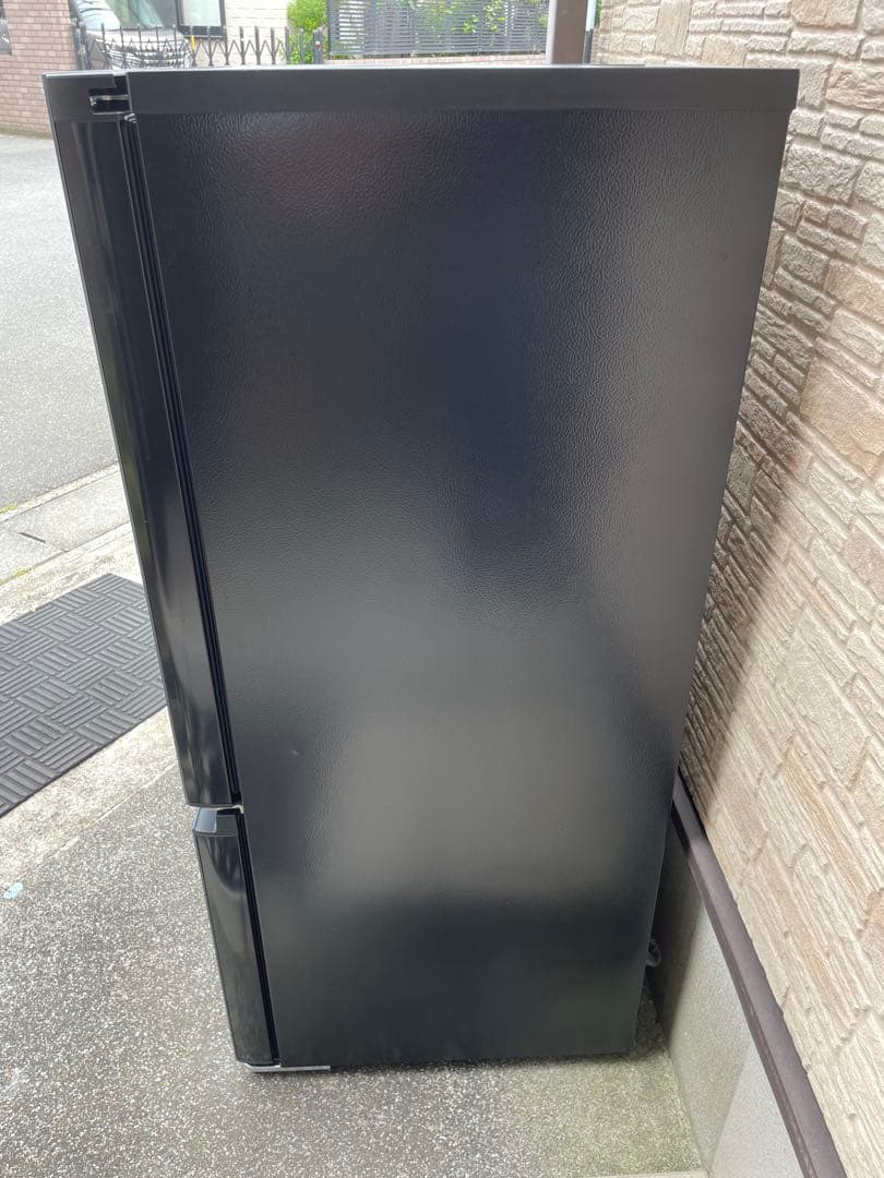 ✳️Hisenseノンフロン冷蔵庫 ★2023年製★162L★ミラーブラック