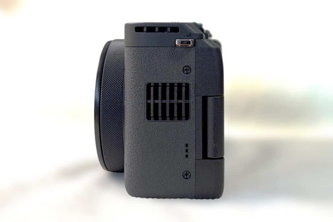 Canon PowerShot V1 コンパクトデジタルカメラ 豪華フルセット