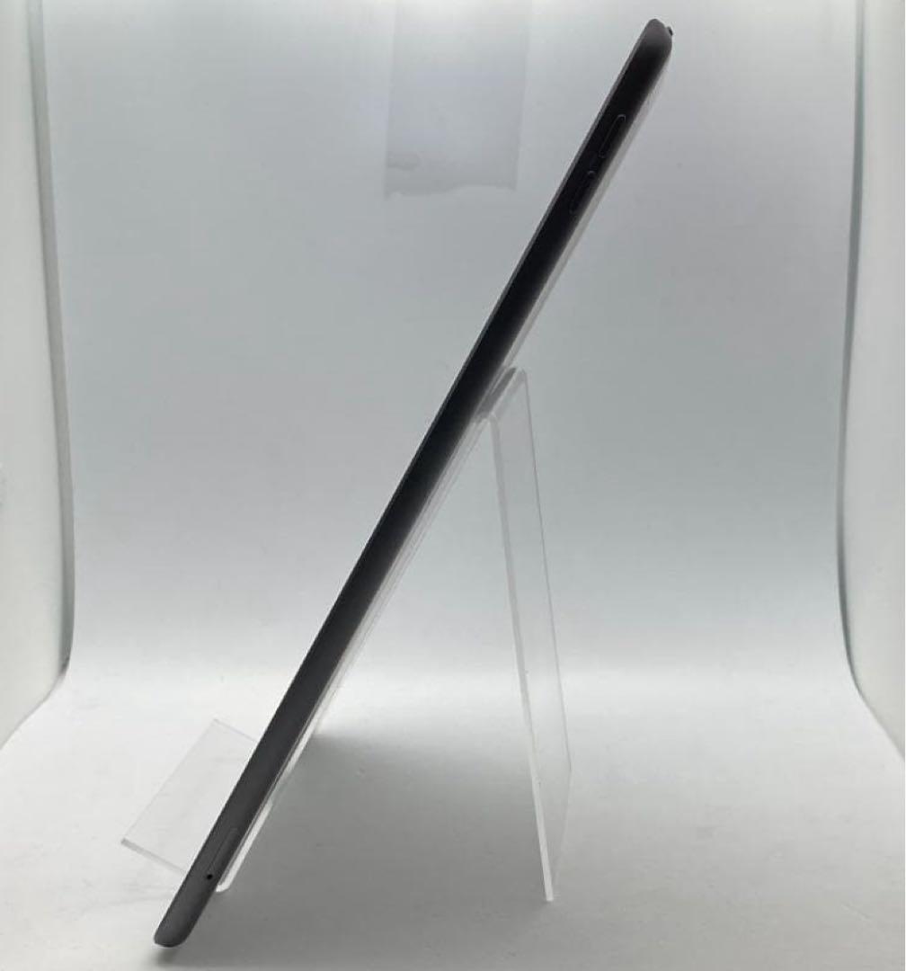 iPad 8th(第8世代) 32GB グレイ SIMフリー 本体 74379