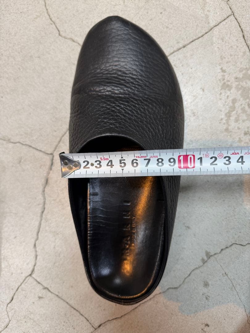 MARNI レザーサンダル　ブラック 42