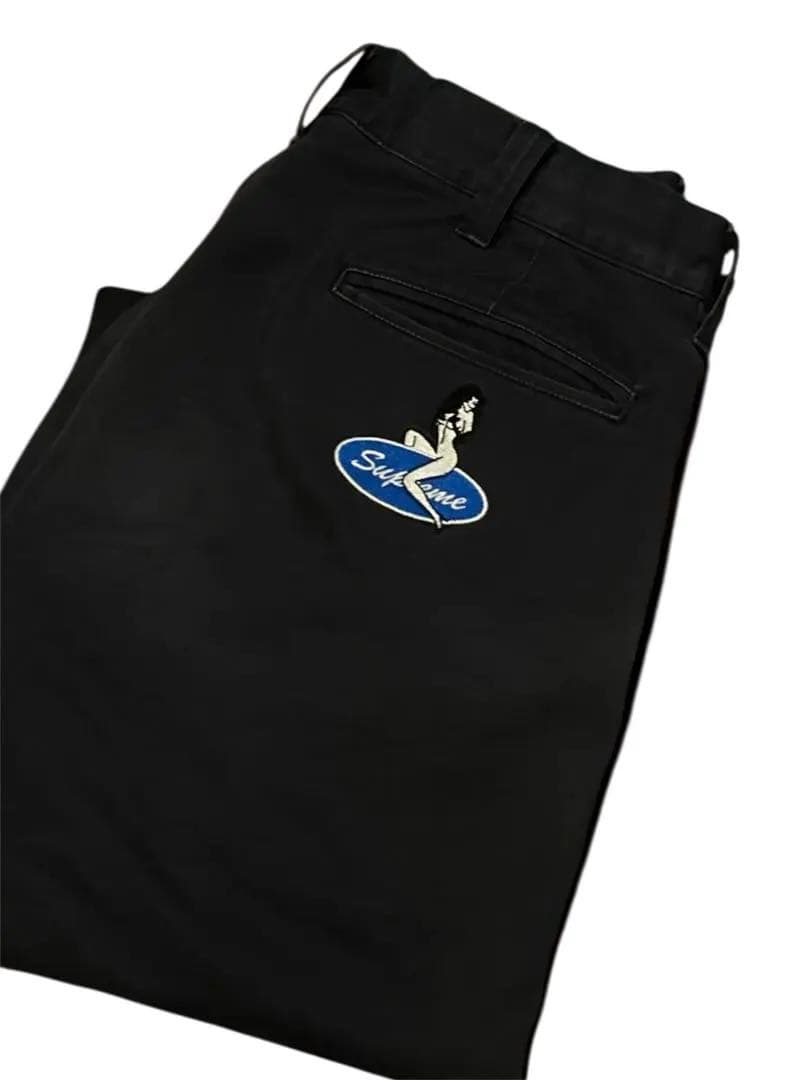 【値下げ】Supreme 紺　ネイビー　チノパン 刺繍ロゴ パンツ　ズボン