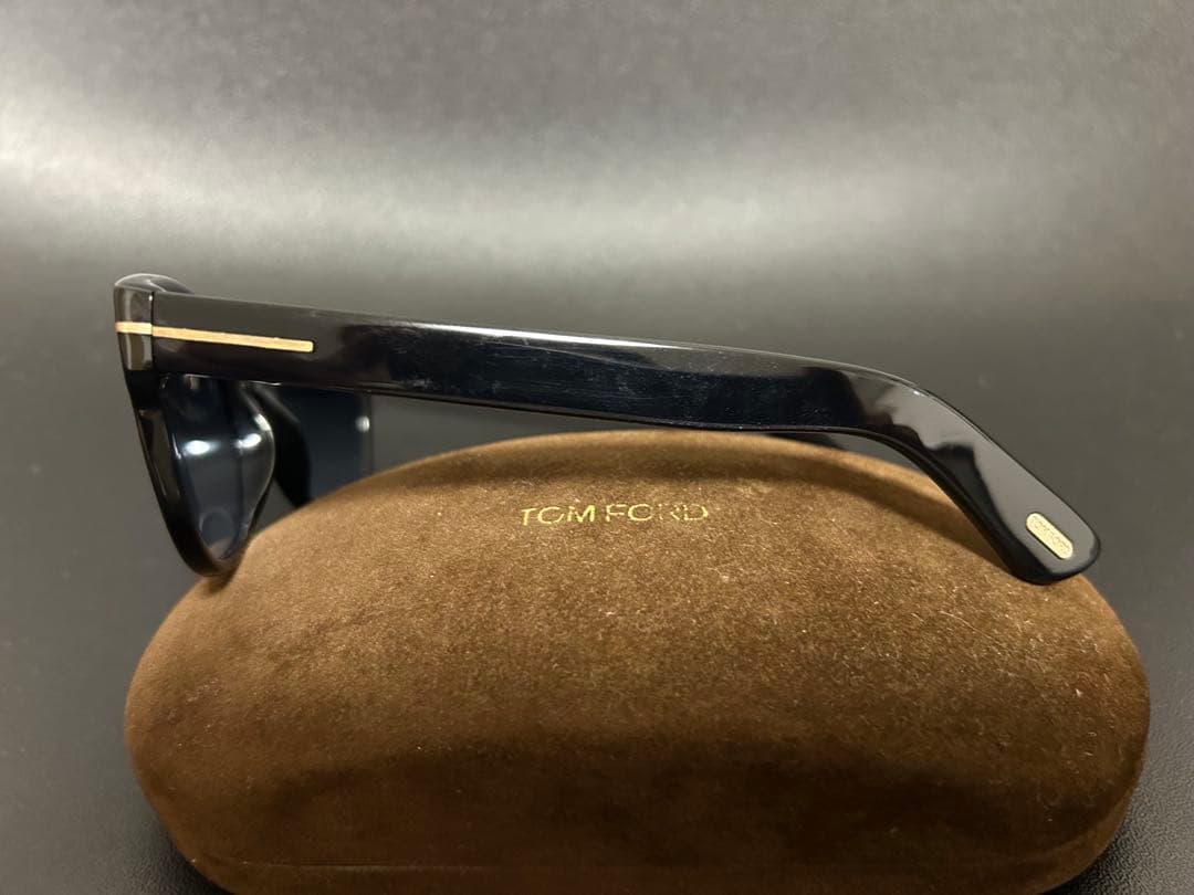 【レッドキング】 TOM FORD サングラス