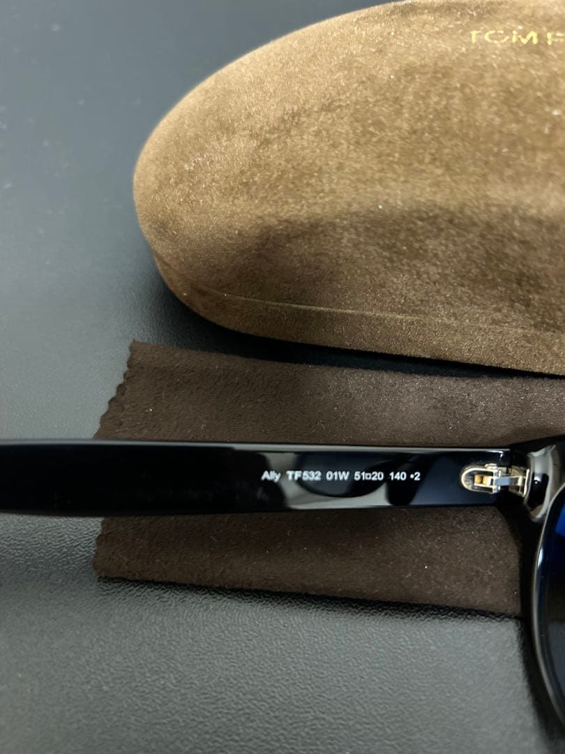 【レッドキング】 TOM FORD サングラス