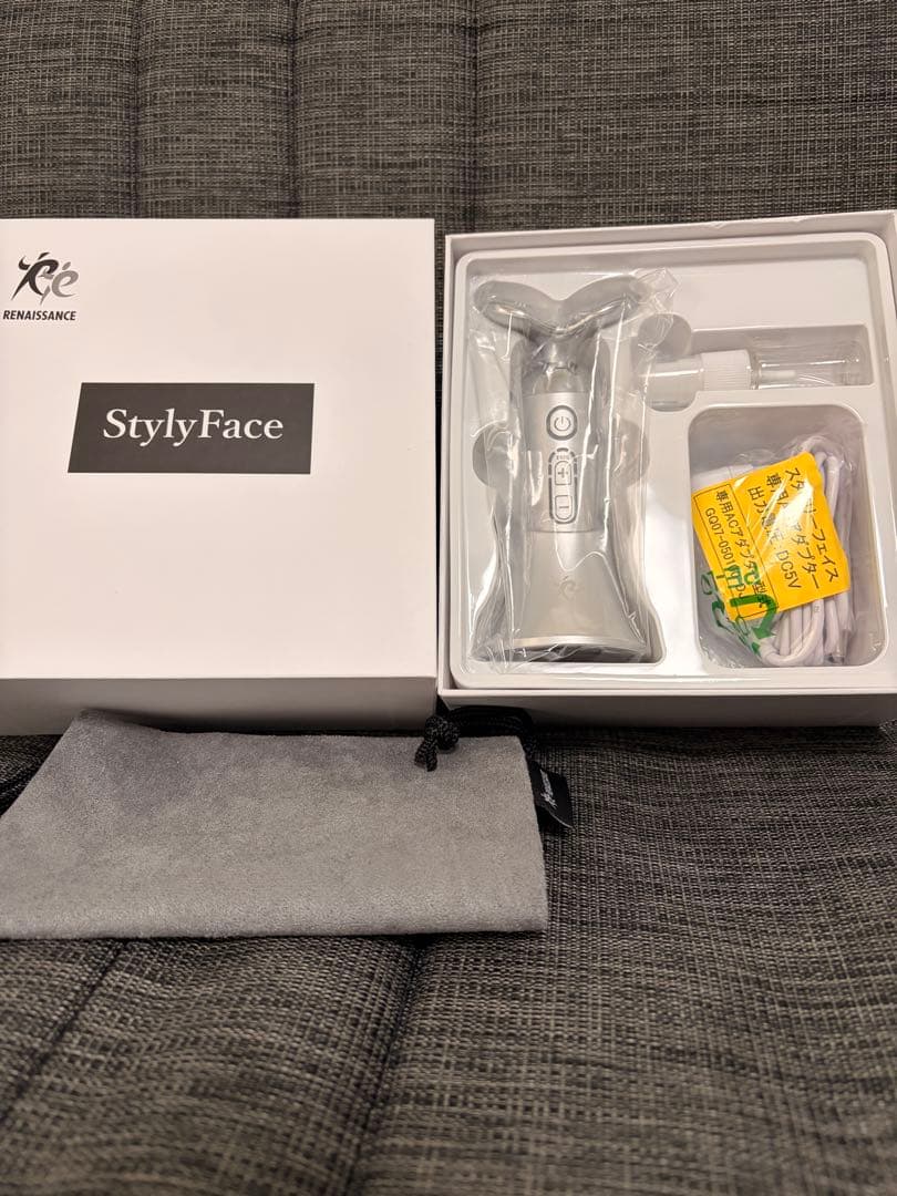 スタイリーフェイス美顔器