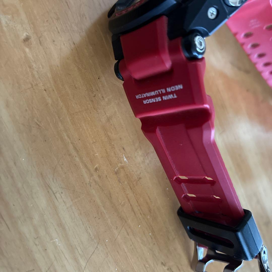 G-SHOCK SKY COCKPIT GA-1000-4A ブラックー×レッド