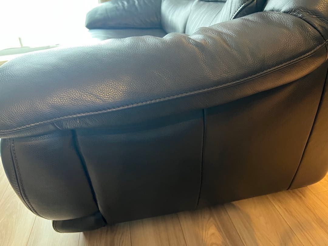 大塚家具ダークブラウン本革二人掛けソファ【美品】