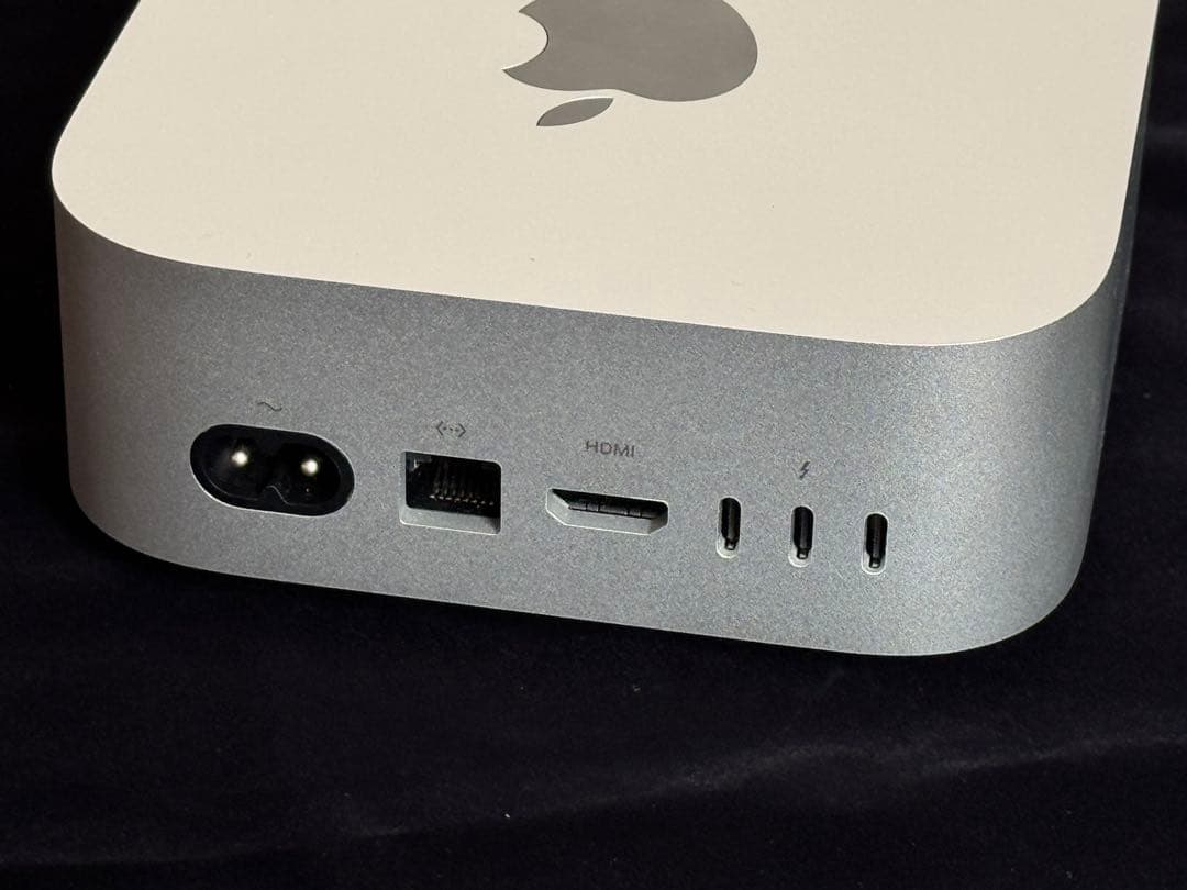 美品Apple Mac mini M4 メモリ16GB SSD 256GB