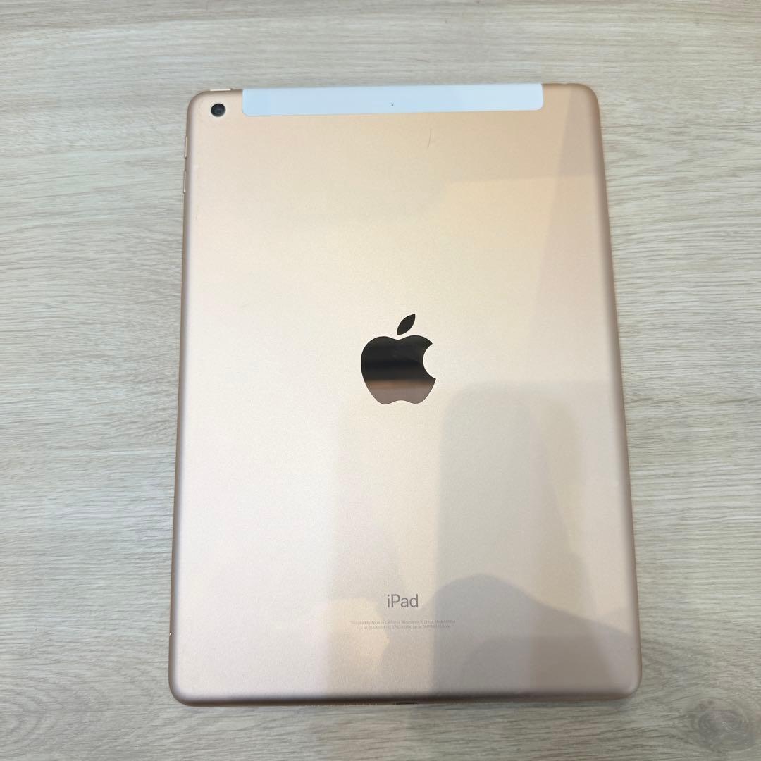 iPad 第6世代 ゴールド Wi-Fiモデル 32GB 2
