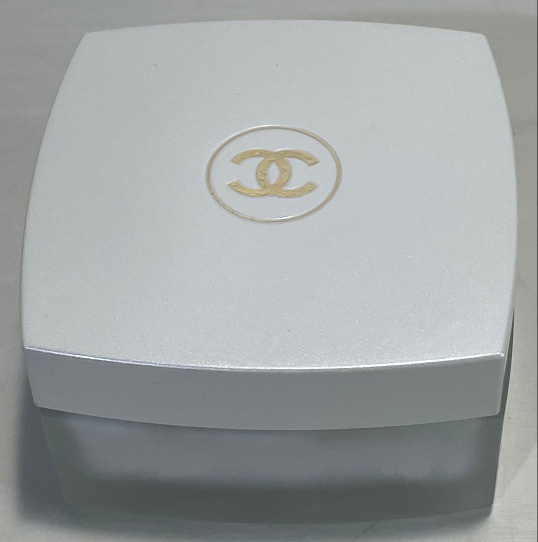 CHANEL N°5 LA CRÈME CORPS 150g ②