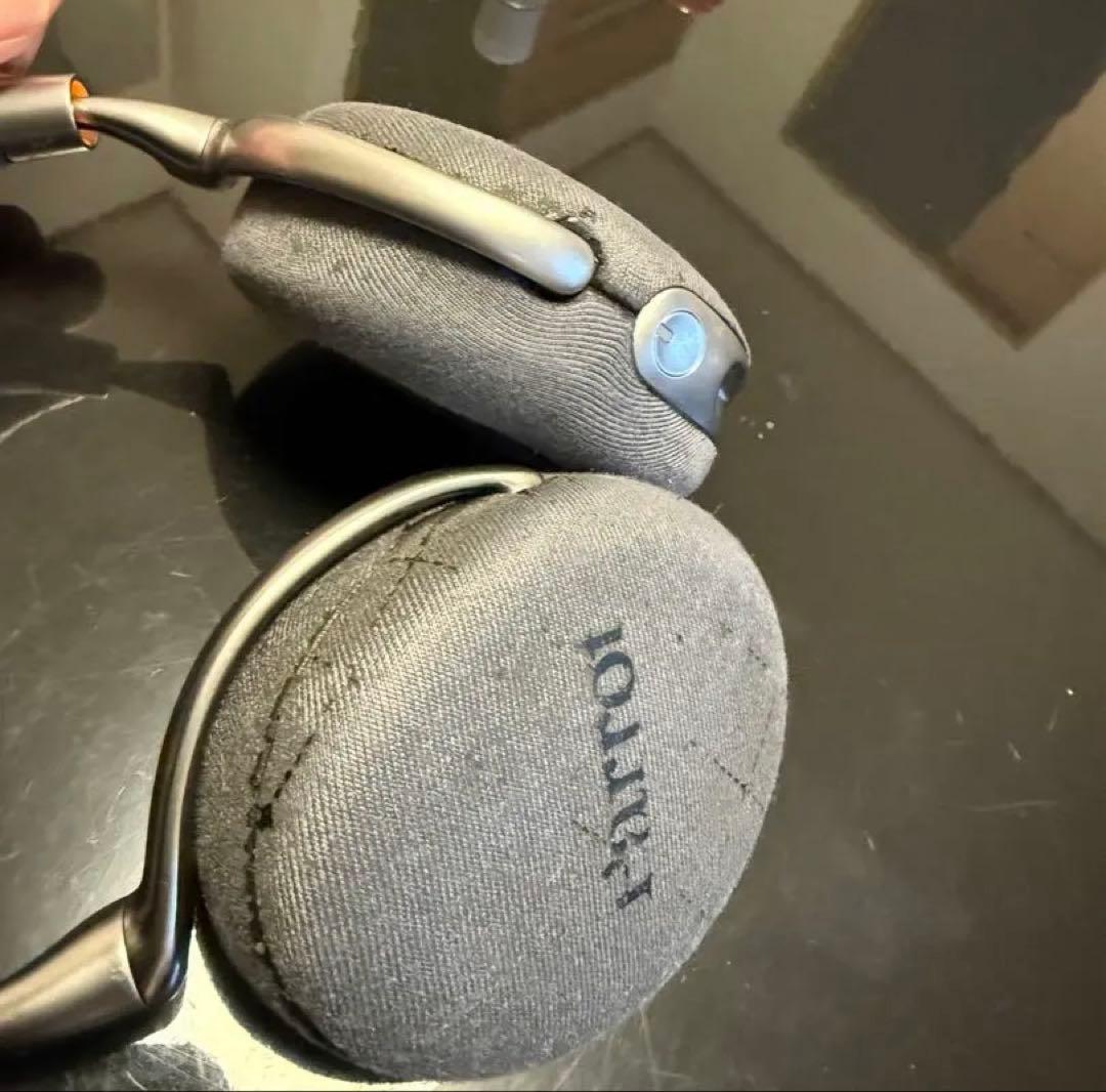 希少 Zik3.0 Bluetooth ヘッドホン バッテリー3 ケース付き