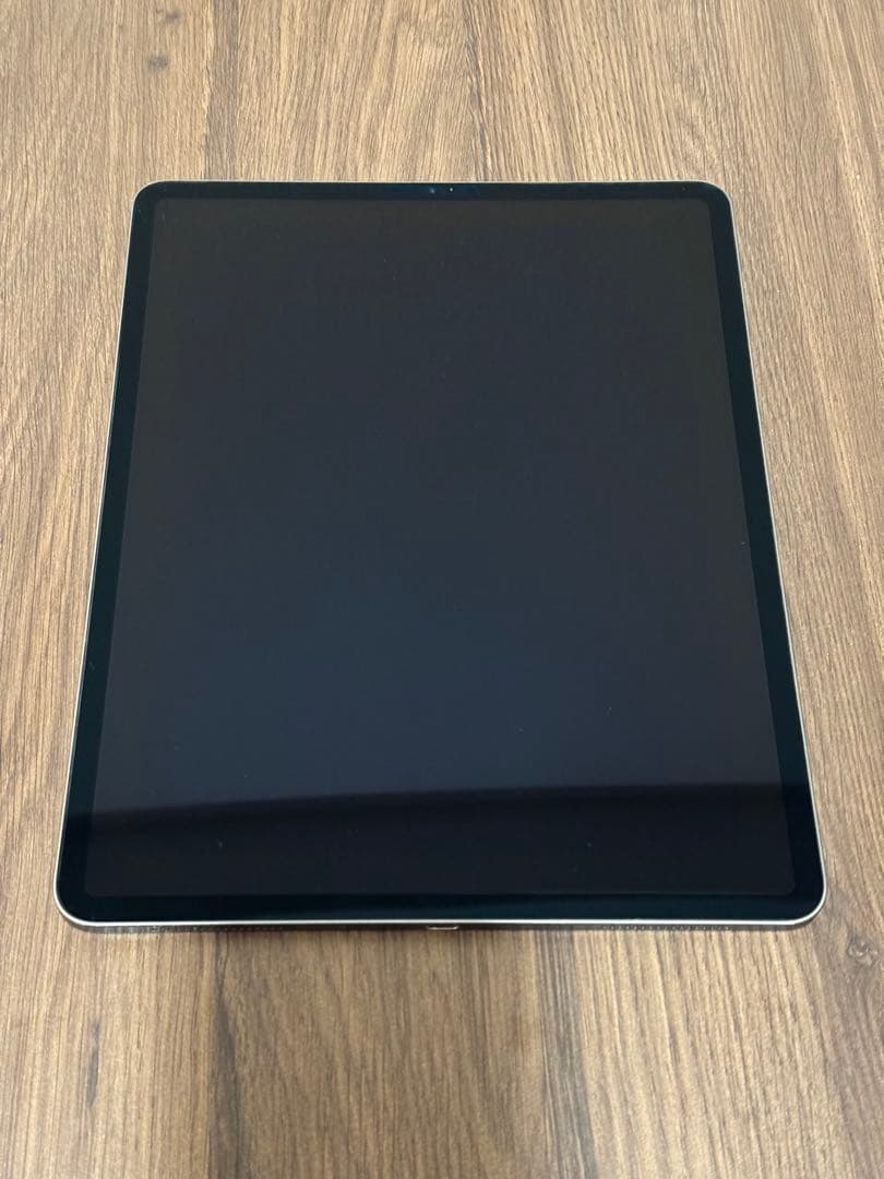 iPad Pro 12.9 第３世代 Wifi Magic Keyboard付き