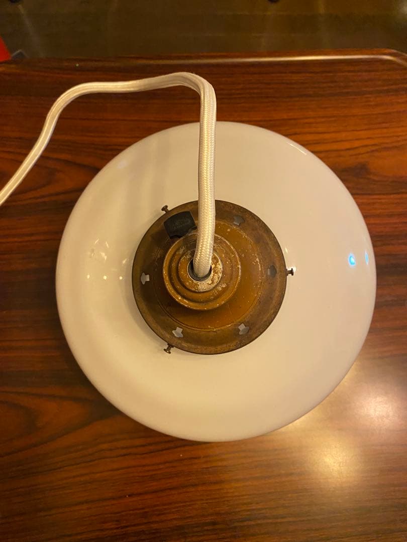 昭和レトロ　ペンダントライト　電笠　ミルクガラス照明　昭和初期
