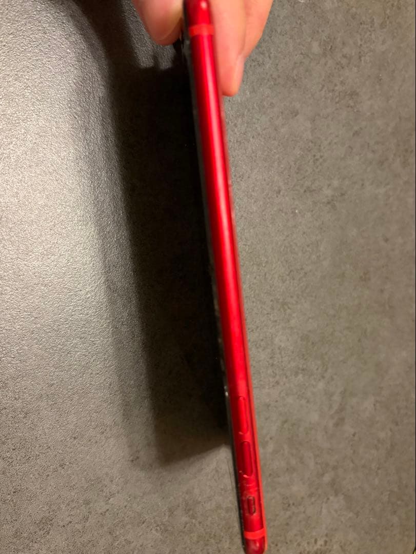 iPhone 8 plus 64G レッド 赤 バッテリー77%