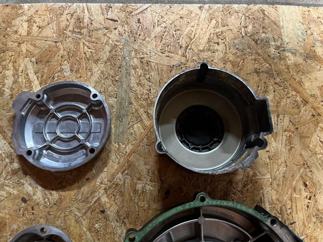 cb750 rc42 クラッチカバー類　送料込み