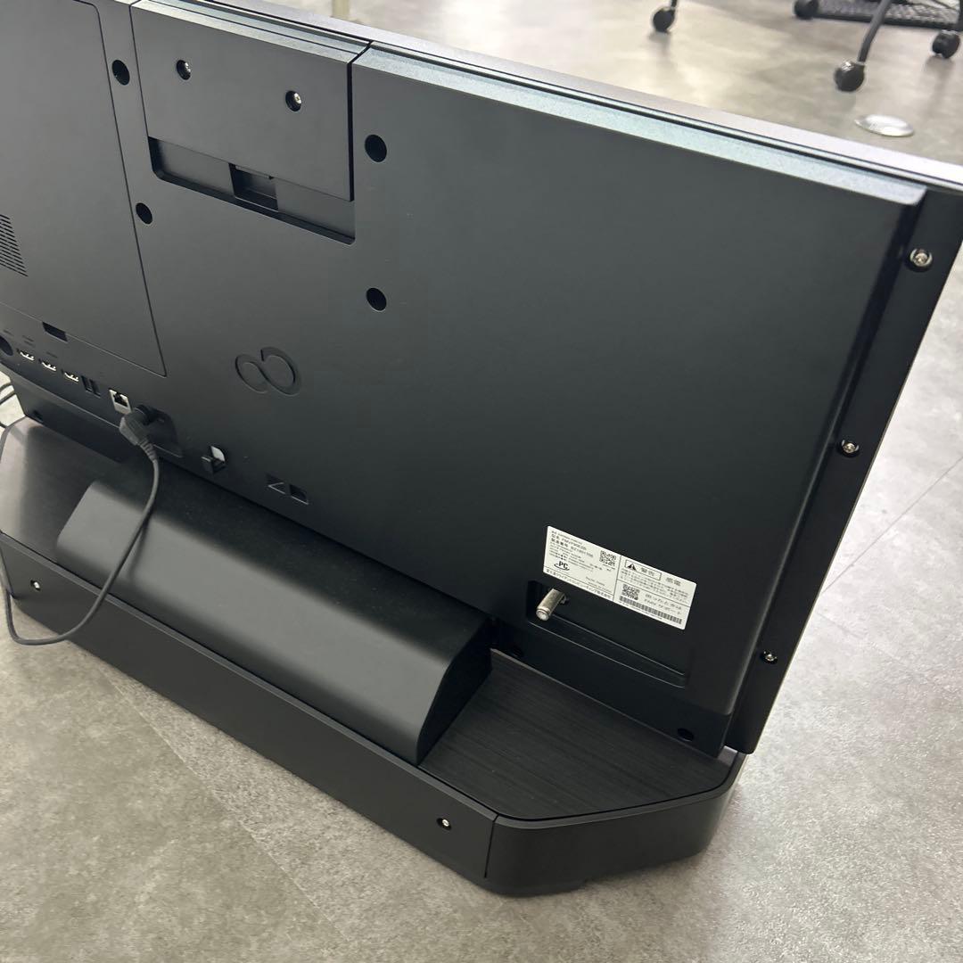美品　富士通 FMVF90E2B 一体型パソコンFH90/E2 i7第10