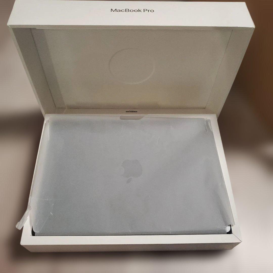 MacBook本体 MacBook Pro M4 16GB