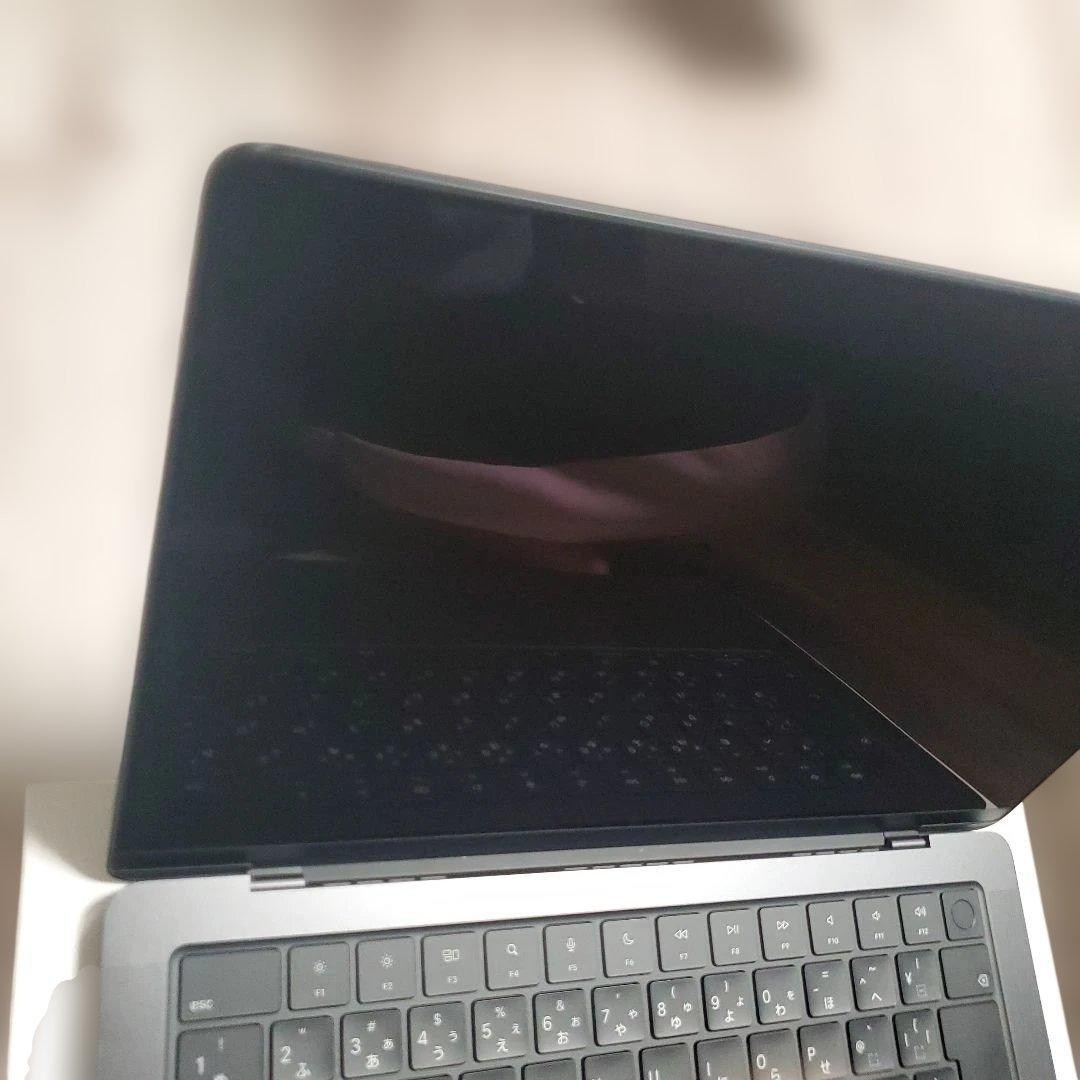 MacBook本体 MacBook Pro M4 16GB