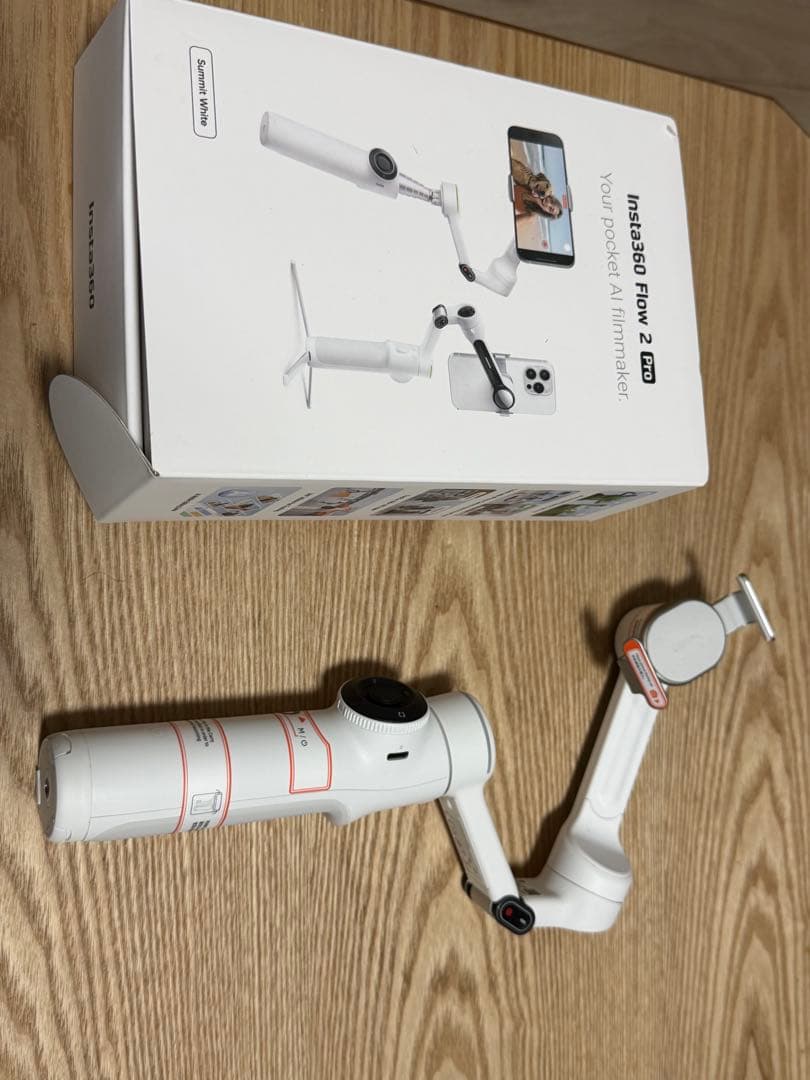 【週末値下げ】 Insta360 Flow 2 Pro サミットホワイト新品同様