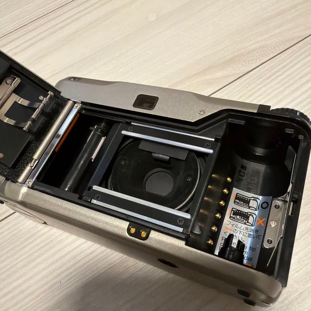 最終値下 CONTAX T2 コンパクトフィルムカメラ シルバー