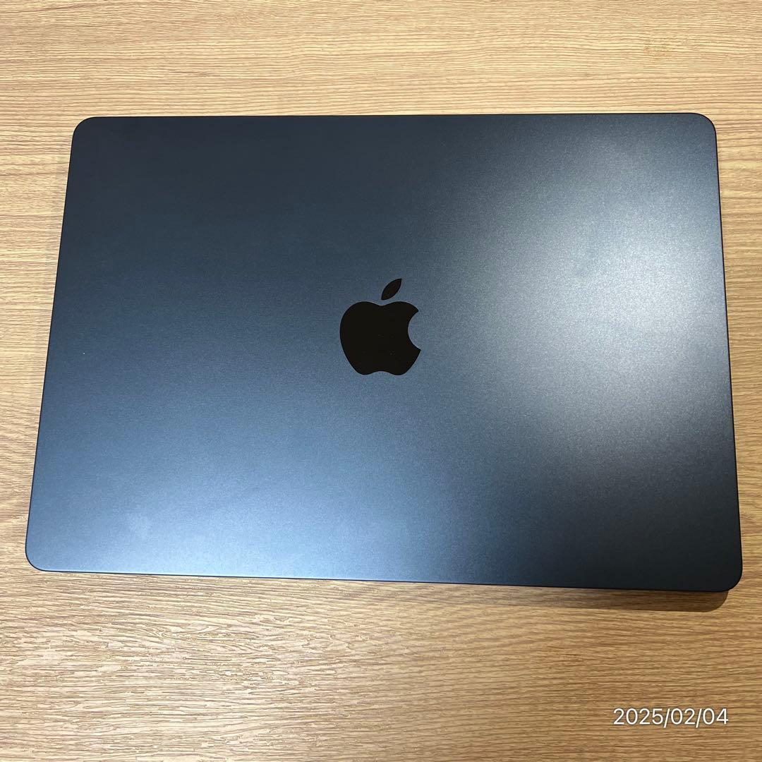 【M2】MacBook Air 2022 16GB 256GB ミッドナイト