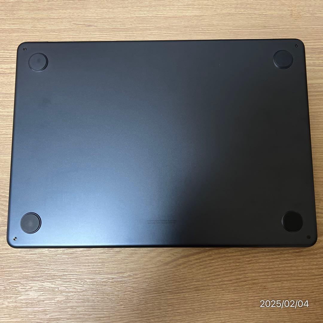 【M2】MacBook Air 2022 16GB 256GB ミッドナイト