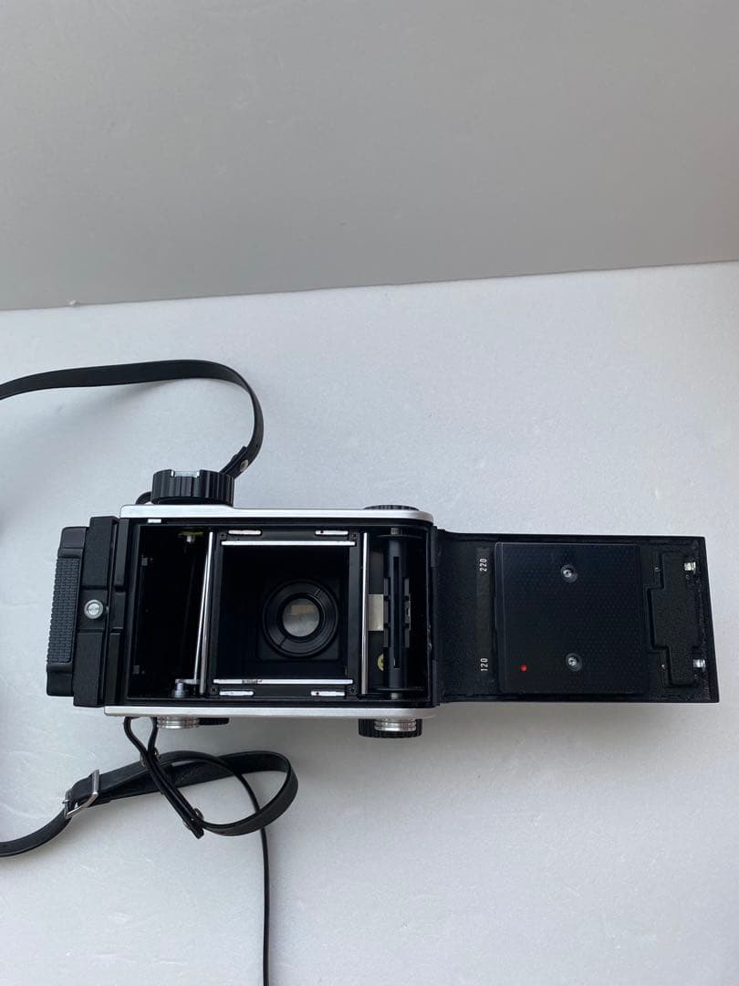 Mamiya C220 二眼レフカメラ
