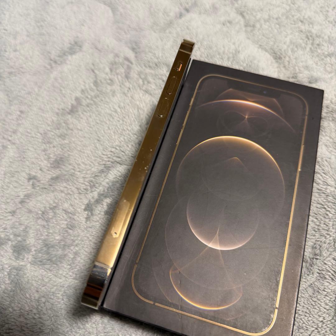 美品 Apple iPhone 12 Pro 128GB