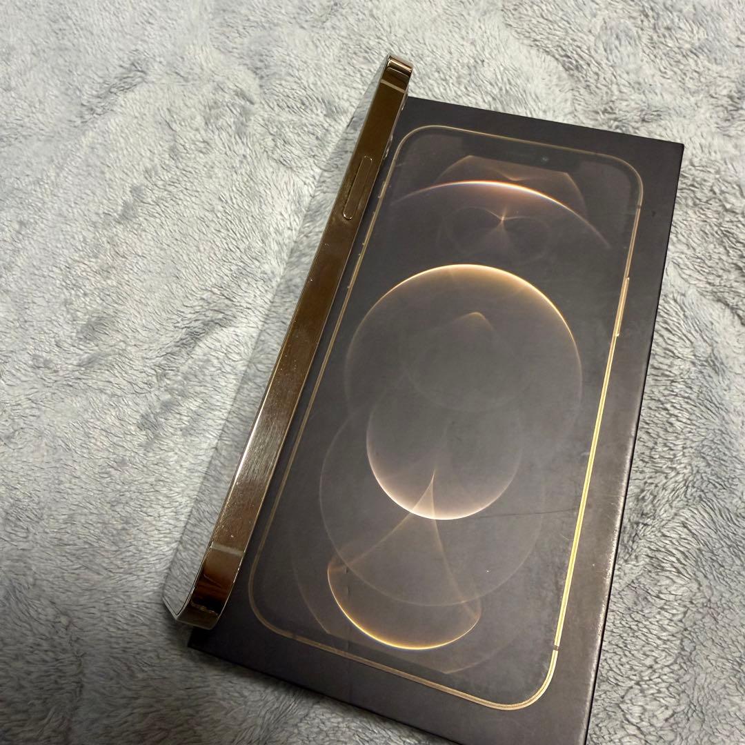 美品 Apple iPhone 12 Pro 128GB