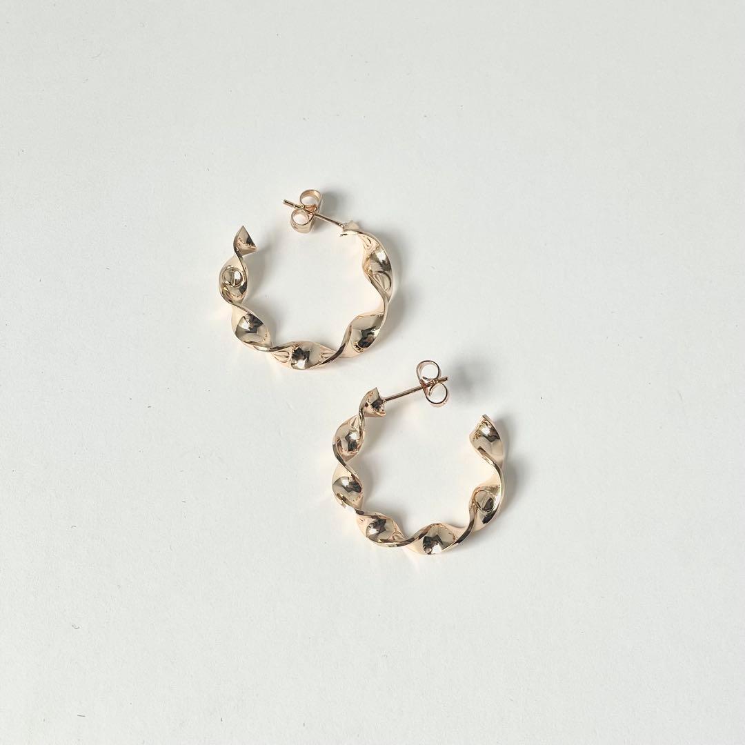 ゴールド ピアス 常田大希 着用