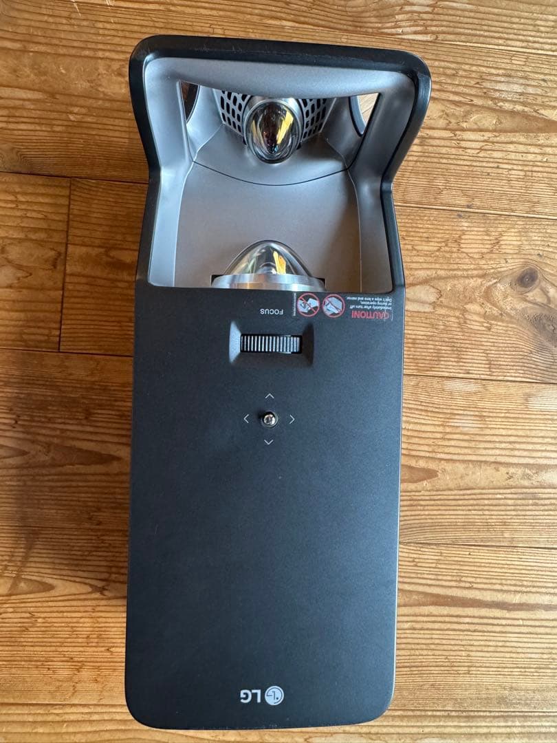 LG PF1000UG LED 超短焦点 プロジェクター