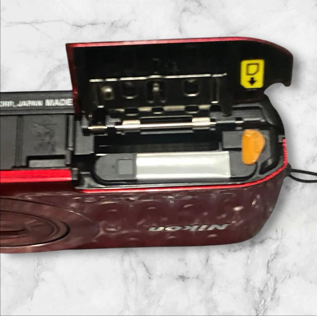 美品【Nikon】ニコンクールピクス COOLPIX S4400/レッド