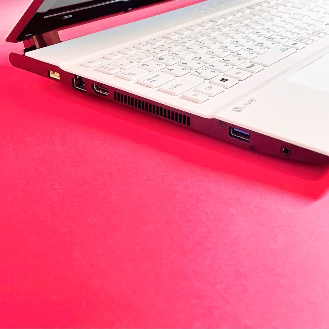 Corei7✨️ブルーレイ✨️大容量1TB可愛い白ノートパソコン✨️カメラ付き事務作業