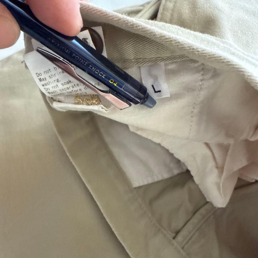 エイプ　ベージュ チノパン