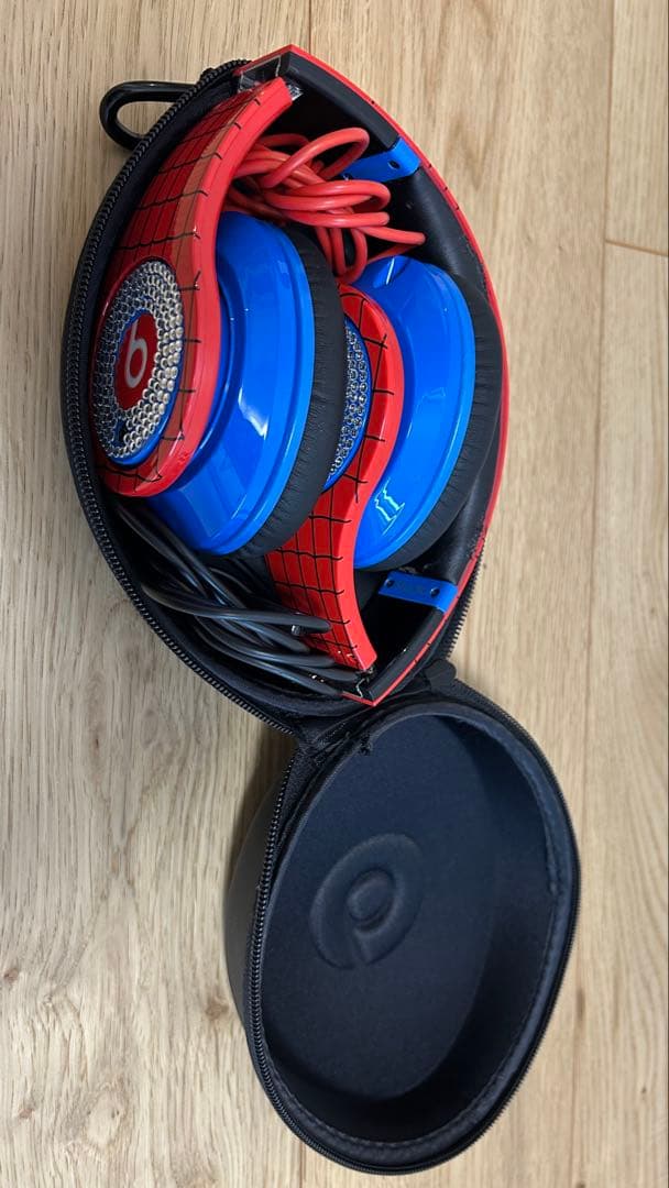 【超希少】【beats by Dr.Dre】スパイダーマンモデル　ヘッドフォン