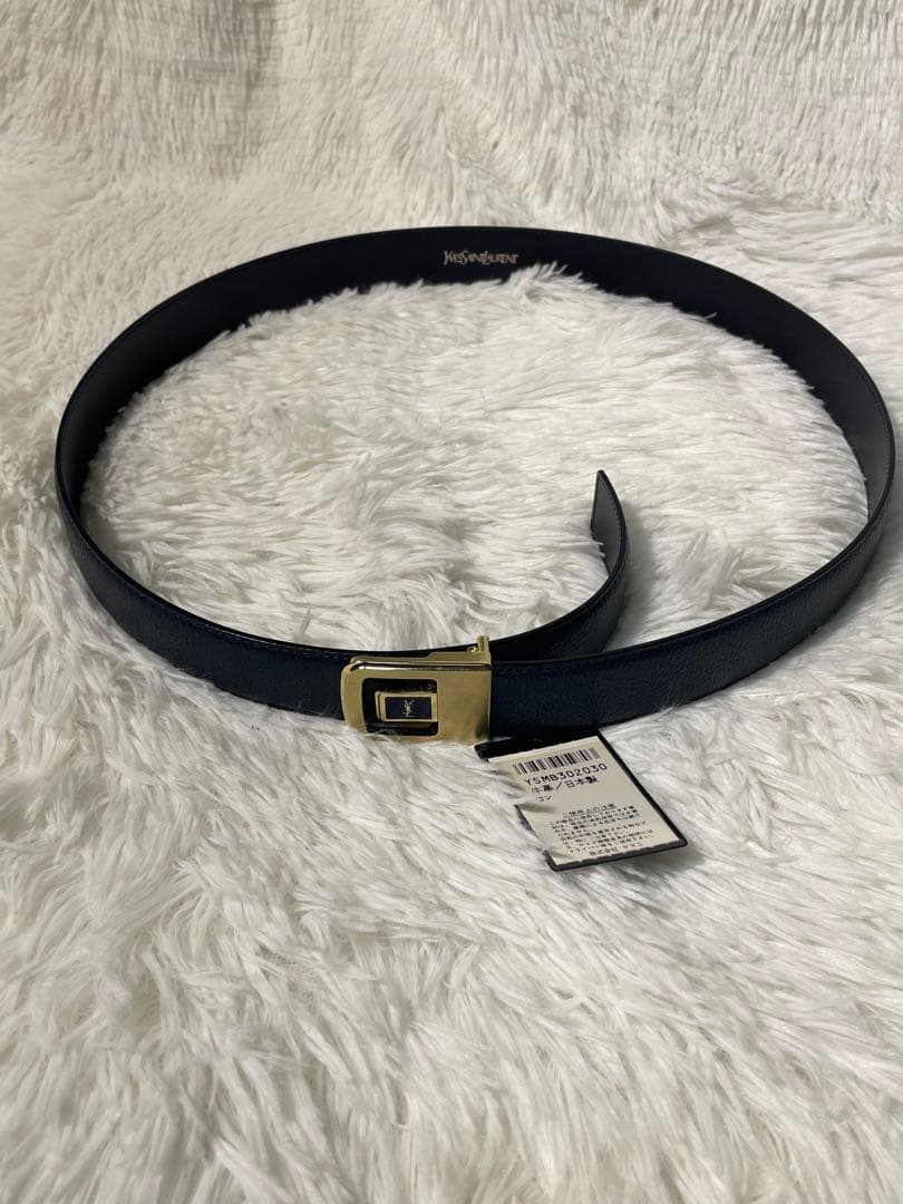 美品 イヴサンローラン 本革　レザーベルト 紺 ゴールド金具 レディース