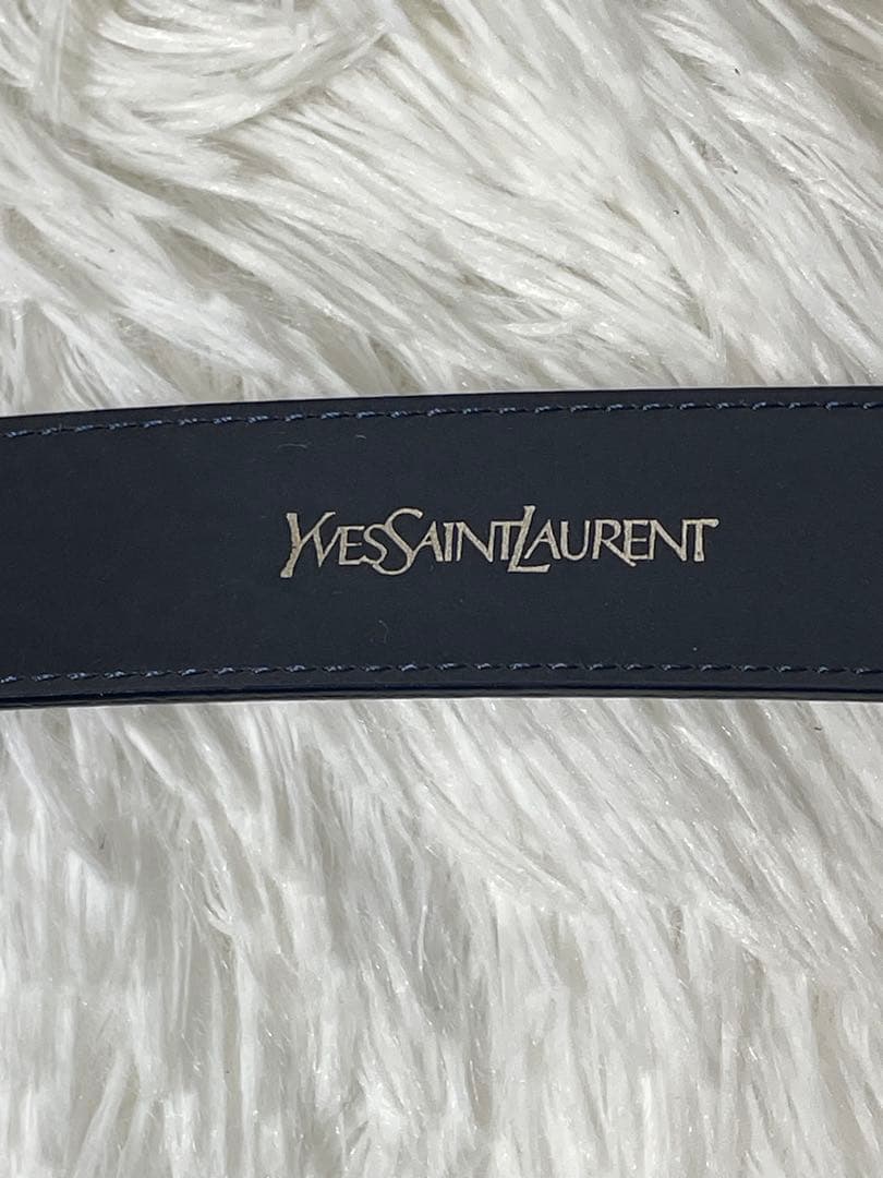 美品 イヴサンローラン 本革　レザーベルト 紺 ゴールド金具 レディース