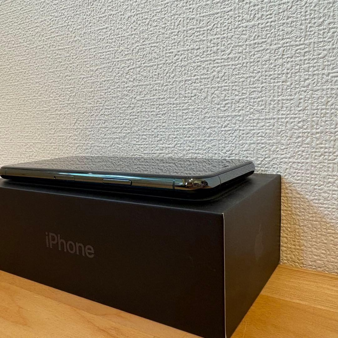 バッテリー残量94% iPhone11Pro 256GB ミッドナイトグリーン
